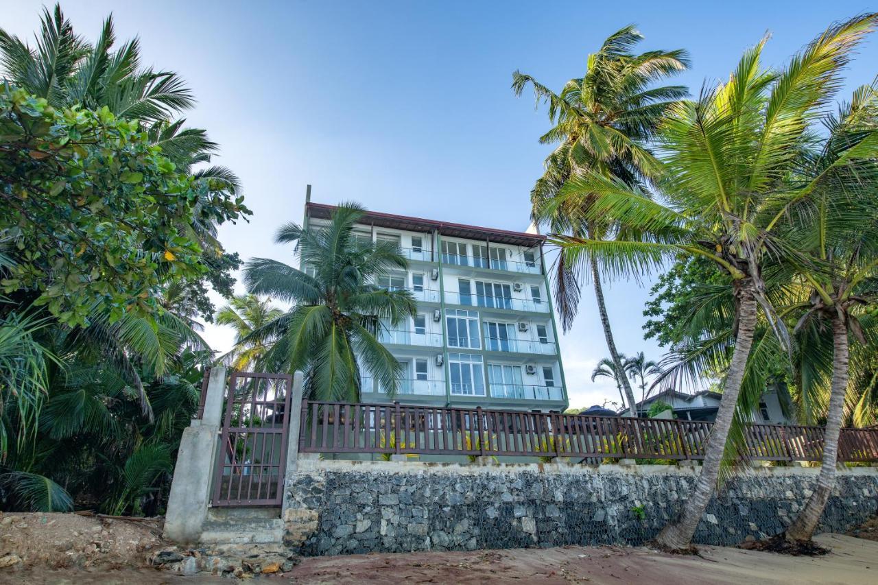 Grand Samudra Hotel 탕갈레 외부 사진